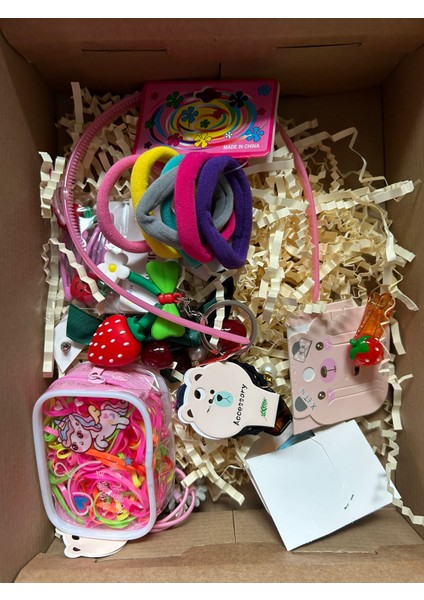 Liza Yıldız Kız Çocukları Için 12Lİ Toka Seti Hediye Kutu fırsatları