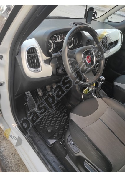 Fiat 500L 3D Havuzlu Paspas, 2012-2021 Arası