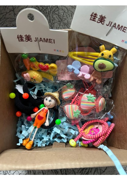 Kız Çocukları Için 6'lı Hediye Kutulu Toka Seti -A Modeli