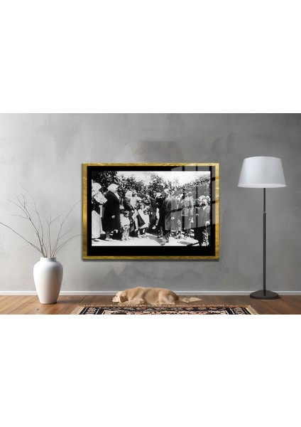 Yapay Zeka İle Yenilenmiş Atatürk Fotoğrafları Siyah Beyaz Cam Tablo, 3d Dekoratif Baskı 147 fiyatları