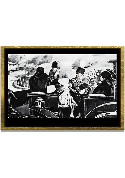 Yapay Zeka İle Yenilenmiş Atatürk Fotoğrafları Siyah Beyaz Cam Tablo, 3d Dekoratif Baskı 207