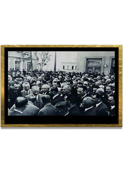 Yapay Zeka İle Yenilenmiş Atatürk Fotoğrafları Siyah Beyaz Cam Tablo, 3d Dekoratif Baskı 184