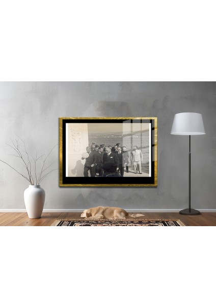 Yapay Zeka ile Yenilenmiş Atatürk Fotoğrafları Siyah Beyaz Cam Tablo, 3D Dekoratif Baskı 757 fiyatları
