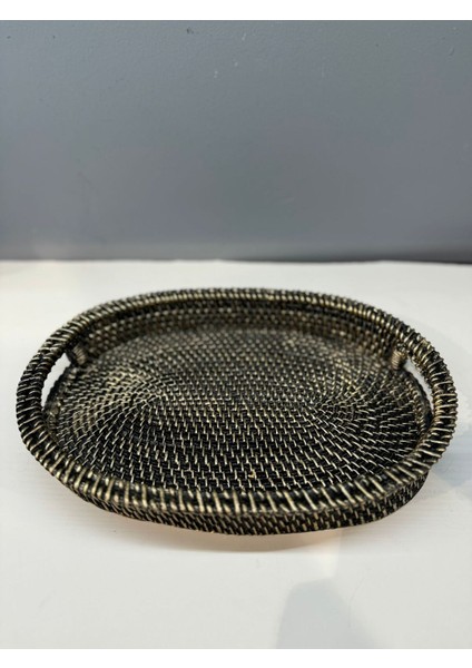 Altın renkli polyester hasır tepsi, şık ve dekoratif 26x32 cm.