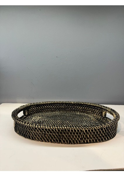 Altın renkli polyester hasır tepsi, şık ve dekoratif 26x32 cm.