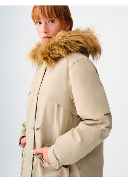 Regular Fit Kadın Mont