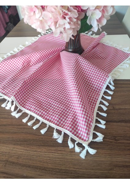 Piti Kareli Püsküllü Masa Örtüsü 85X85 cm