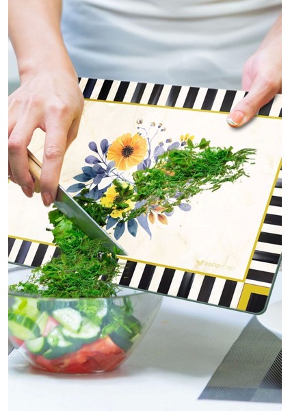 Cam kesme ve sunum tahtası, 30x40 cm, şık ve dayanıklı tasarım fırsatları