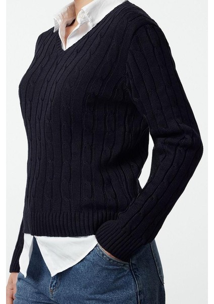 Kadın Moda Şık V Yaka Standart Kol Regular Basic Pamuklu Triko Kazak