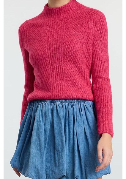 Kadın Moda Şık Dik Yaka Reglan Kol Regular Yumuşak Dokulu Triko Kazak