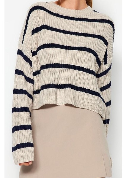 Kadın Moda Şık Bisiklet Yaka Düşük Kol Crop Basic Çizgili Triko Kazak