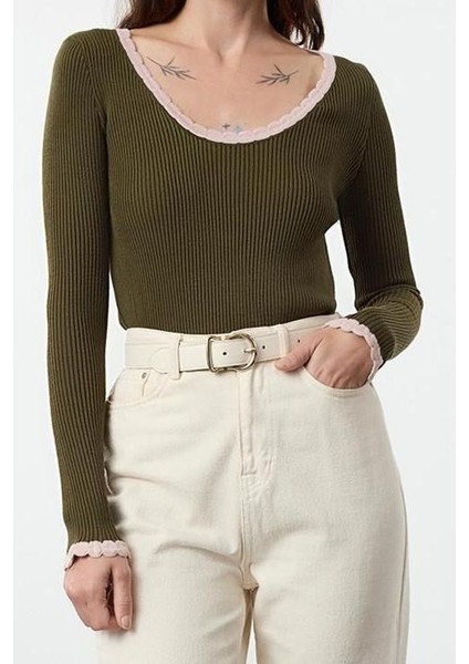 Kadın Moda Şık Havuz Yaka Standart Kol Regular Fitilli Renk Bloklu Triko Kazak modelleri