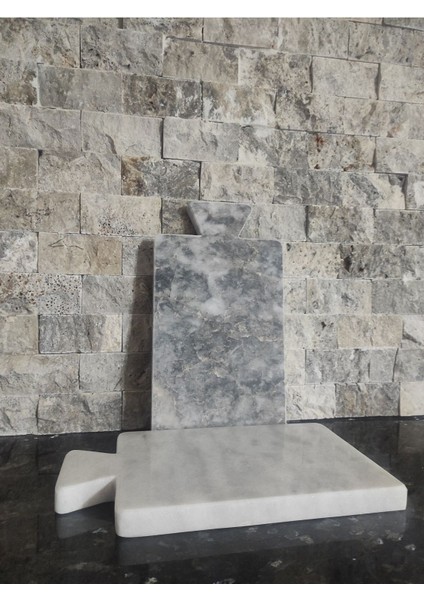 İki Parça Mermer Kesme ve Sunum Tahtası, Beyaz ve Gümüş Gri Renklerde fiyatları