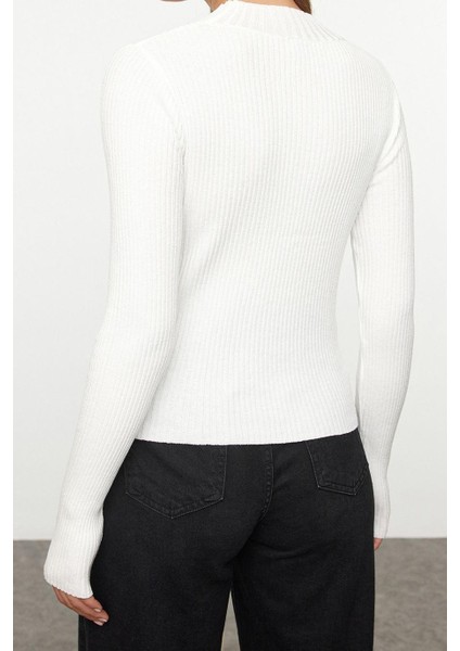 Kadın Moda Şık Dik Yaka Standart Kol Regular Balıkçı Yaka Taş Detaylı Triko Kazak indirimleri