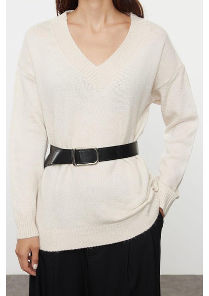 Kadın Moda Şık V Yaka Standart Kol Uzun Geniş Kalıp Kemerli Yumuşak Dokulu Triko Kazak modelleri