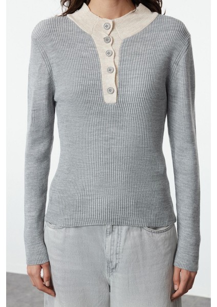 Kadın Moda Şık Carmen Yaka Standart Kol Regular Dik Yaka Triko Kazak