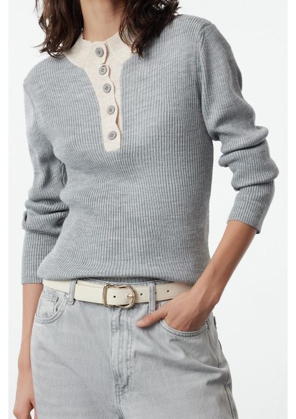 Kadın Moda Şık Carmen Yaka Standart Kol Regular Dik Yaka Triko Kazak fiyatları