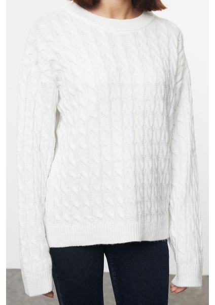 Kadın Moda Şık Bisiklet Yaka Standart Kol Regular Couple Yumuşak Dokulu Basic Triko Kazak