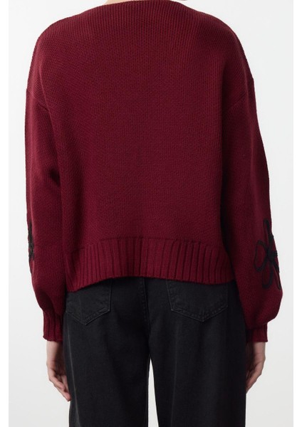 Stil Modern Kadın Regular Standart Kol V Yaka Nakış Detaylı Triko Hırka indirimleri