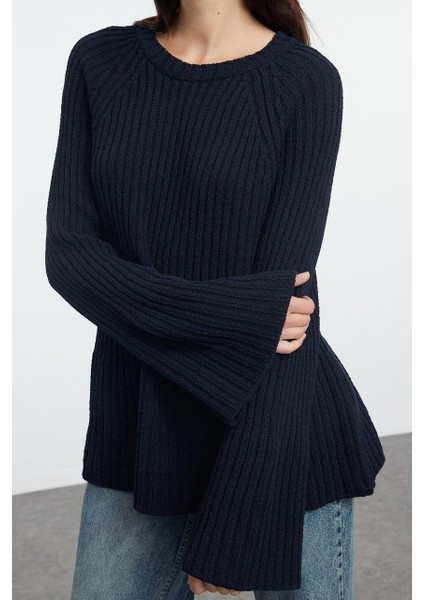 Stil Modern Kadın Regular Standart Kol Bisiklet Yaka Geniş Kalıp Peplum Detaylı Triko Kazak