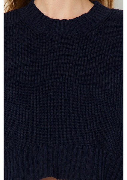Kadın Moda Şık Bisiklet Yaka Standart Kol Crop Triko Süveter