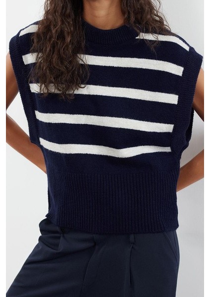 Stil Modern Kadın Regular Standart Kol Bisiklet Yaka Yumuşak Dokulu Çizgili Triko Süveter