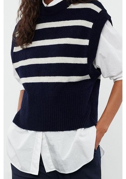 Stil Modern Kadın Regular Standart Kol Bisiklet Yaka Yumuşak Dokulu Çizgili Triko Süveter fiyatları
