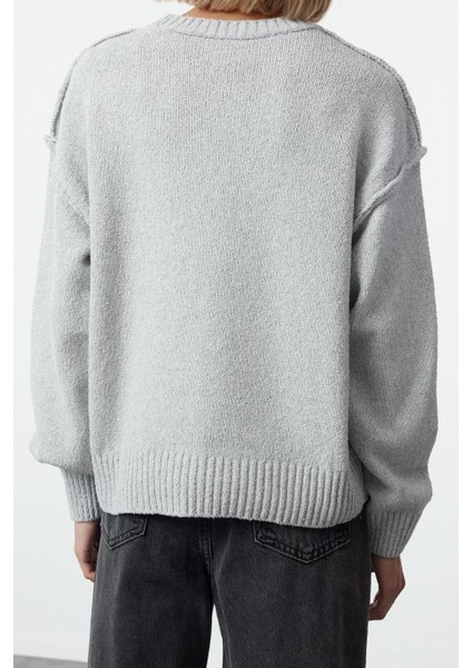 Stil Modern Kadın Regular Standart Kol Bisiklet Yaka Geniş Kalıp Basic Triko Kazak fırsatları