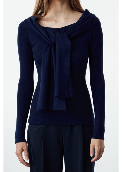 Kadın Standart Kol Devrik Yaka Özel Iplik Triko Kazak modelleri