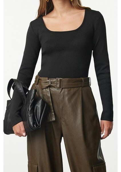 Kadın Standart Kol Havuz Yaka Basic Triko Kazak fiyatları