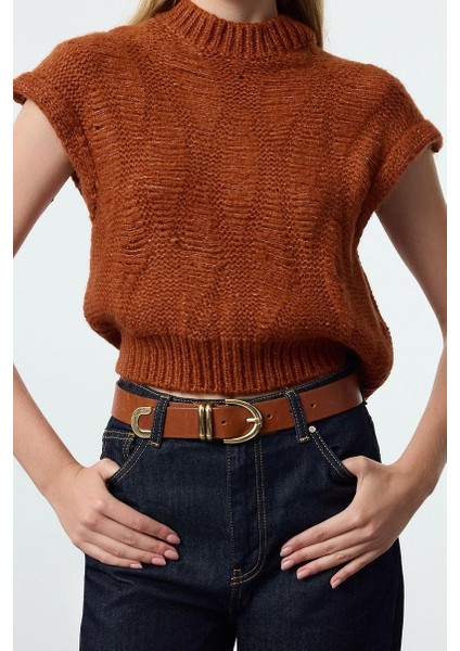 Kadın Moda Şık Bisiklet Yaka Standart Kol Regular Yumuşak Dokulu Crop Kısa Kol Triko Süveter