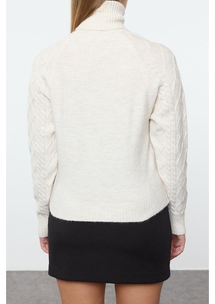 Stil Modern Kadın Regular Standart Kol Balıkçı Yaka Couple Yumuşak Dokulu Nakışlı Triko Kazak fırsatları