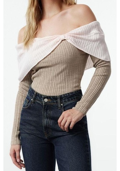 Kadın Standart Kol Carmen Yaka Renk Bloklu Triko Kazak fiyatları