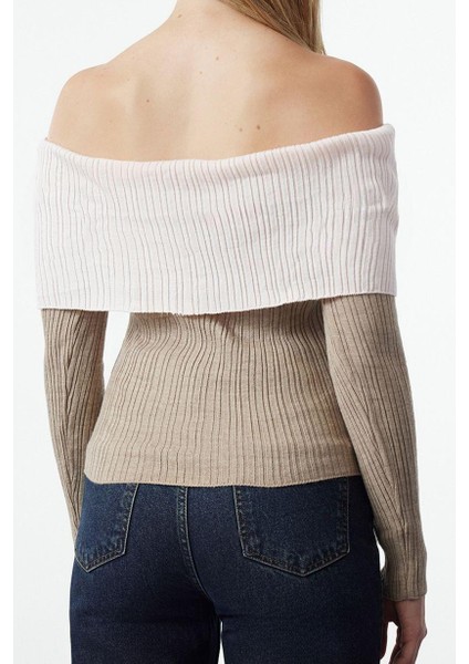 Kadın Standart Kol Carmen Yaka Renk Bloklu Triko Kazak fırsatları