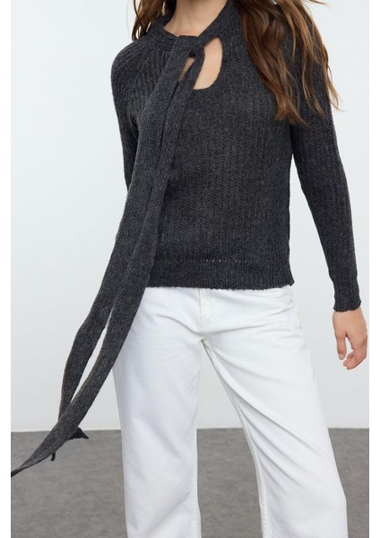 Kadın Moda Şık Boyundan Bağlamalı Standart Kol Regular Yumuşak Kurdeleli Gevşek Örgü Triko Kazak modelleri