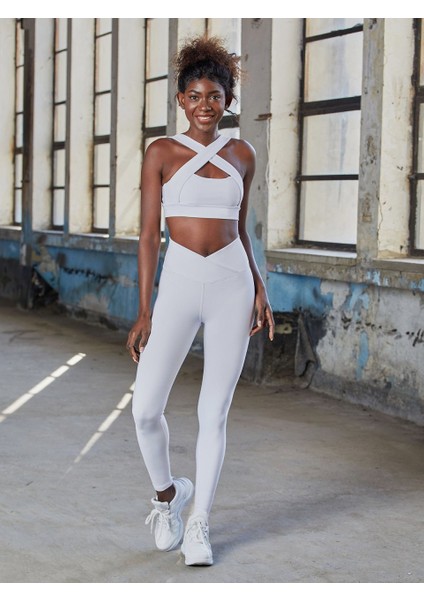 Beyaz Çapraz Bel Tasarımlı Spor Tayt indirimleri