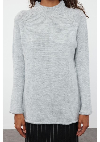 Stil Modern Kadın Uzun Reglan Kol Dik Yaka Yumuşak Dokulu Dikişsiz Triko Kazak fiyatları