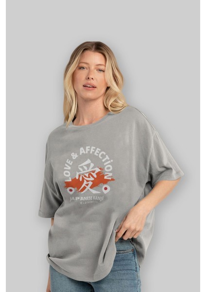 Love Affection Yazılı Ön Baskılı Gri Oversize T-Shirt Unisex Erkek Kadın Bisiklet Yaka fırsatları