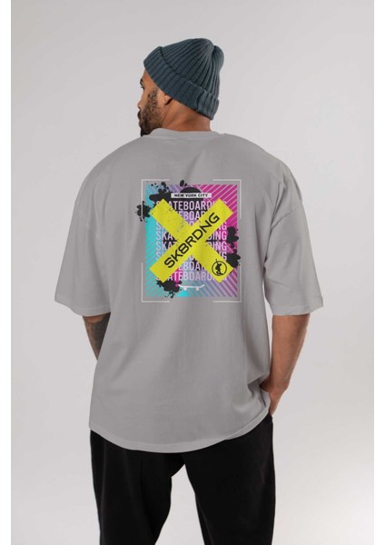 Skatebording Arka Baskılı Gri Oversize T-Shirt Unisex Erkek Kadın Bisiklet Yaka fırsatları
