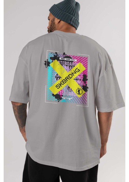 Skatebording Arka Baskılı Gri Oversize T-Shirt Unisex Erkek Kadın Bisiklet Yaka indirimleri