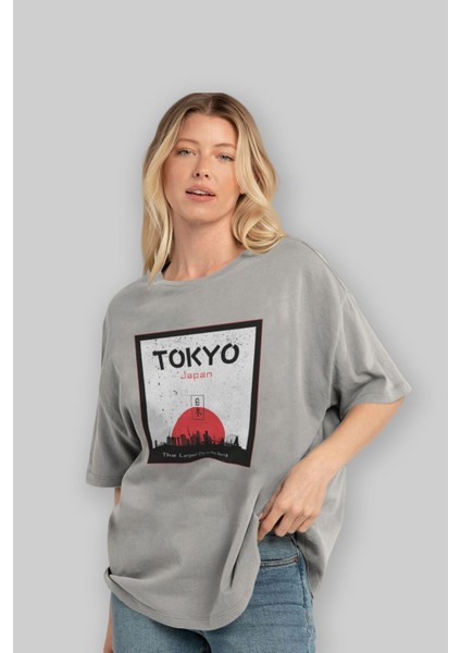 Tokyo Japan Yazılı Ön Baskılı Gri Oversize T-Shirt Unisex Erkek Kadın Bisiklet Yaka fırsatları