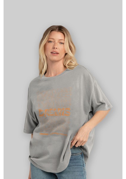 Dreams Yazılı Ön Baskılı Gri Oversize T-Shirt Unisex Erkek Kadın Bisiklet Yaka