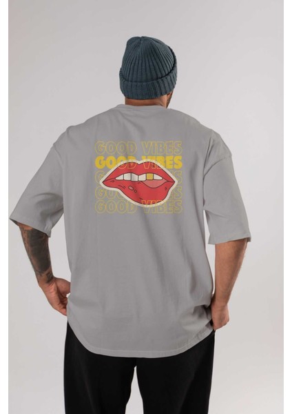 Good Vibes Yazılı 2 Arka Baskılı Gri Oversize T-Shirt Unisex Erkek Kadın Bisiklet Yaka