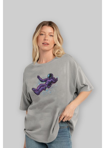 Having Fun In Outer Space Ön Baskılı Gri Oversize T-Shirt Unisex Erkek Kadın Bisiklet Yaka fırsatları
