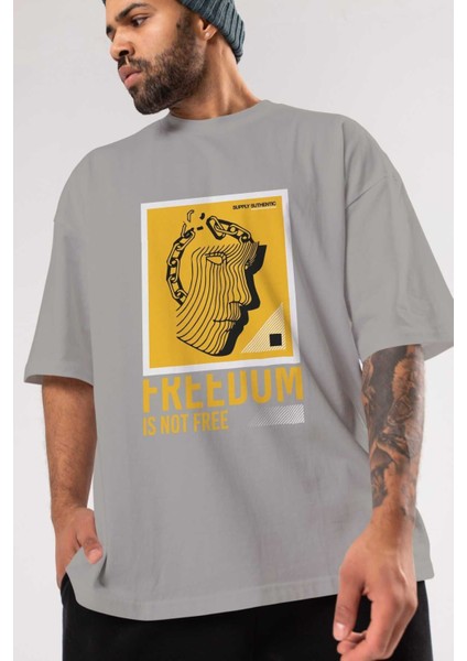 Freedom Is Not Free Ön Baskılı Gri Oversize T-Shirt Unisex Erkek Kadın Bisiklet Yaka modelleri