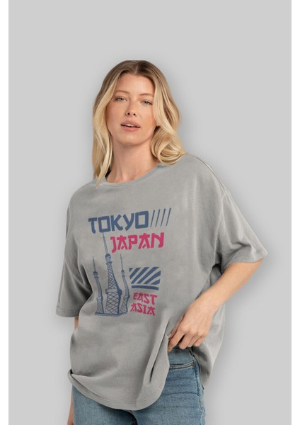 Tokyo 4 Ön Baskılı Gri Oversize T-Shirt Unisex Erkek Kadın Bisiklet Yaka fırsatları