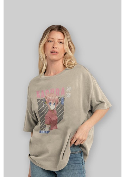 Kagura Gıntama Anime Ön Baskılı Bej Oversize T-Shirt Erkek Kadın modelleri