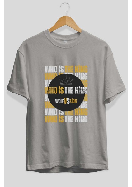 Who Is The King Yazılı Ön Baskılı Gri Oversize T-Shirt Unisex Erkek Kadın Bisiklet Yaka fiyatları