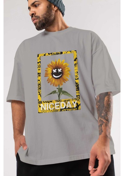 Niceday Streewear Ön Baskılı Gri Oversize T-Shirt Unisex Erkek Kadın Bisiklet Yaka modelleri