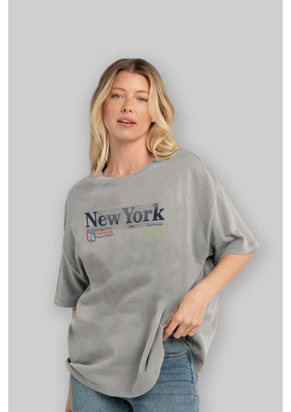 New York 96 Ön Baskılı Gri Oversize T-Shirt Unisex Erkek Kadın Bisiklet Yaka fırsatları
